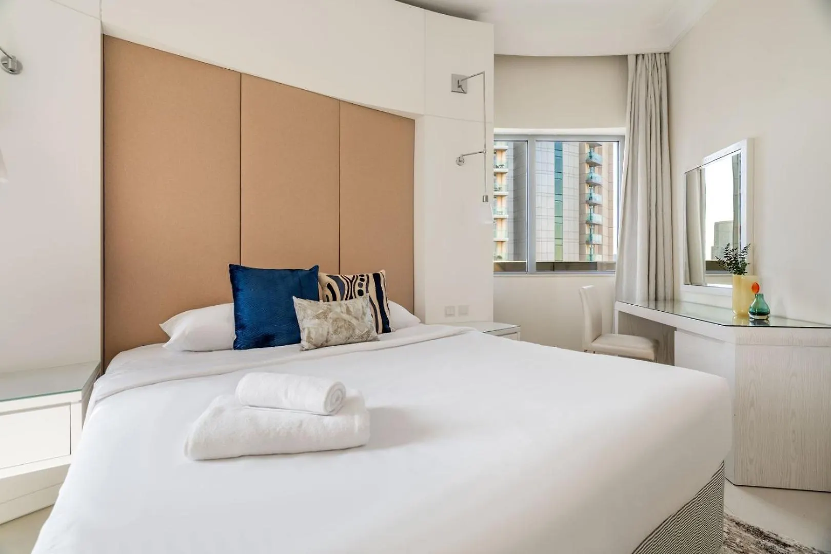 Guestready - Charming Stay With Burj Khalifa Views Dubai Apartment