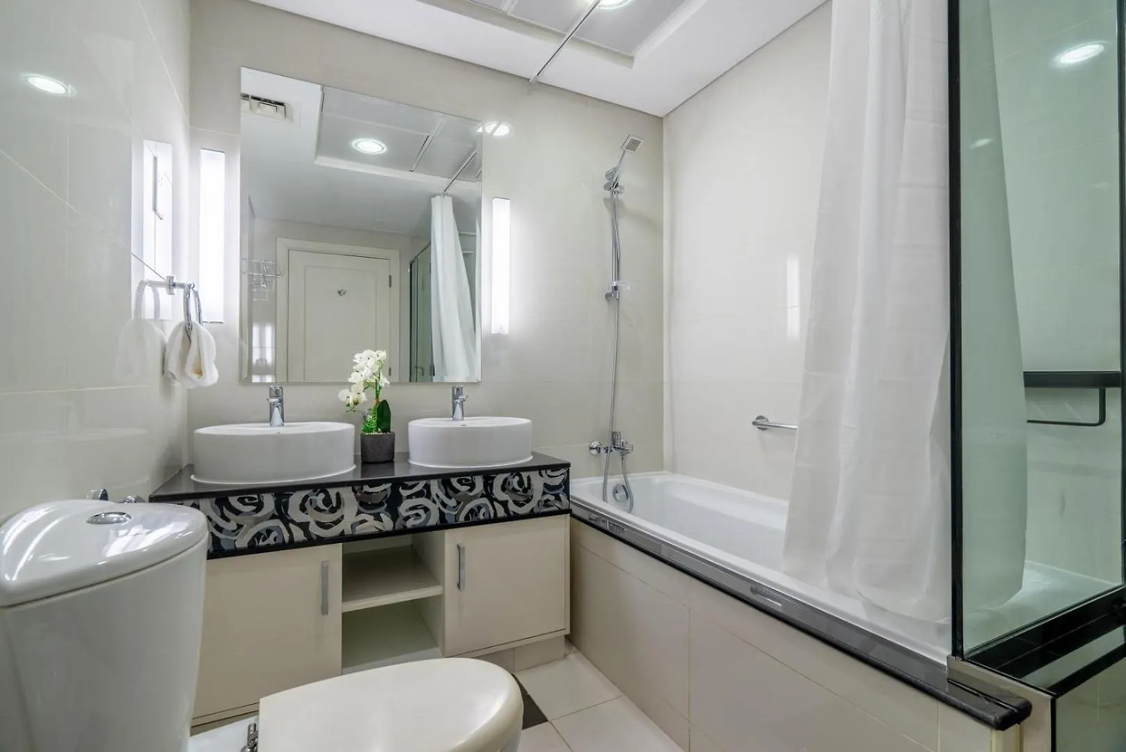 Guestready - Charming Stay With Burj Khalifa Views Dubai 0*,