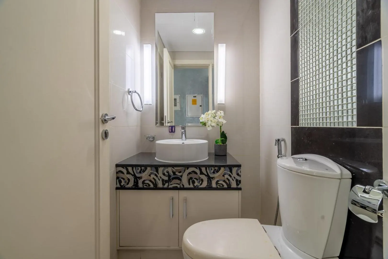 Lejlighed Guestready - Charming Stay With Burj Khalifa Views Dubai